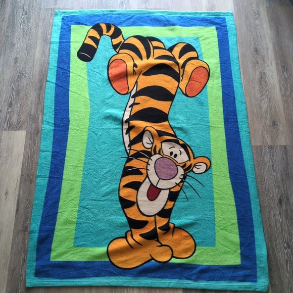 Disney Winnie The‎ Pooh Tigger Fleece Throw Blanket 39"x 56" Walt Disney World - Picture 1 of 5